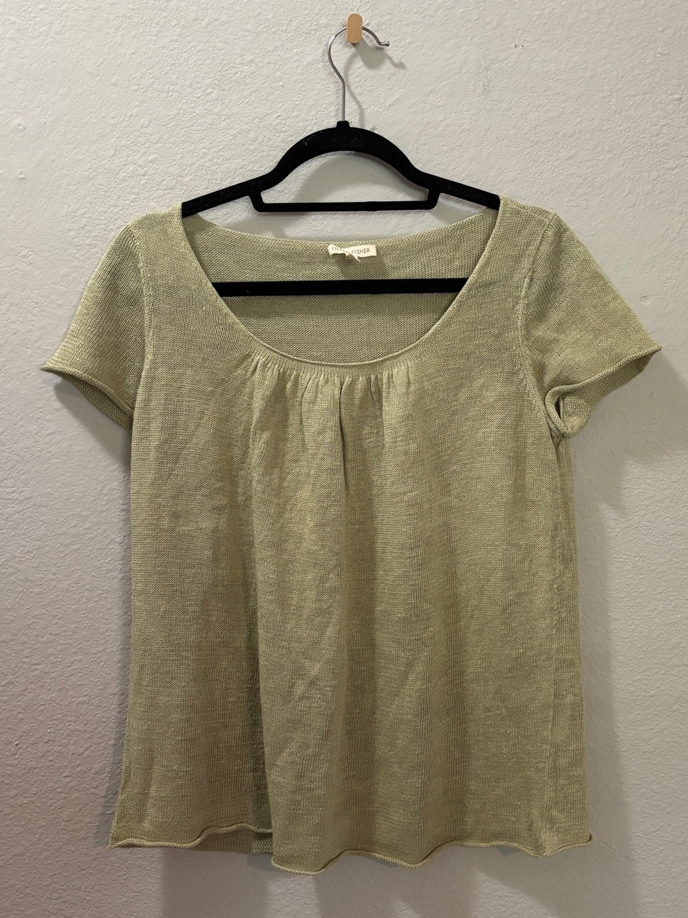 Eileen Fisher 100% Linen Sage Green Knit Top Size Small